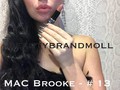 Матовая помада MAC Brooke