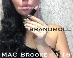 Матовая помада MAC Brooke